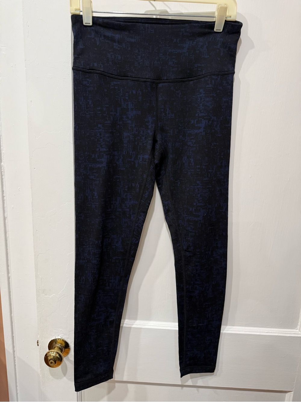 Zella High-Rise Black Navy Patterned Leggings Yoga Pilates Pants Worn Once Med